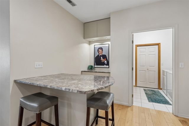 1725 S 50th Street 802, West Des Moines, IA 50265