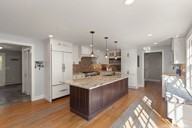 11 Pearl, Boxford, MA 01921