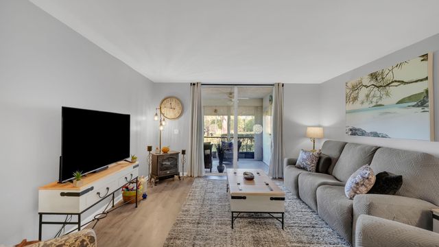 14701 Cumberland Drive 1070, Delray Beach, FL 33446