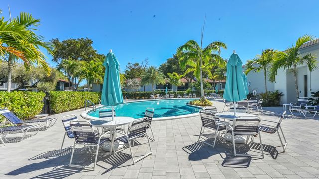 14701 Cumberland Drive 1070, Delray Beach, FL 33446