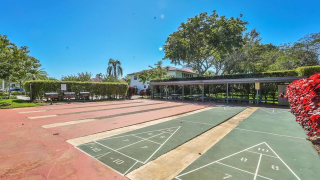 14701 Cumberland Drive 1070, Delray Beach, FL 33446