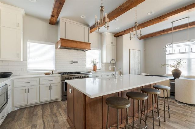 499 Old Farm Road, Edmond, OK 73034