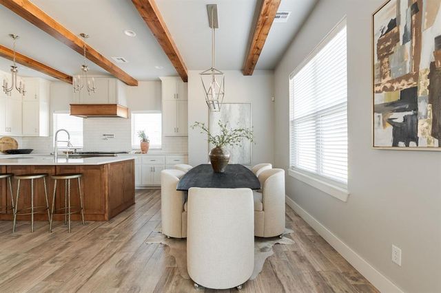 499 Old Farm Road, Edmond, OK 73034