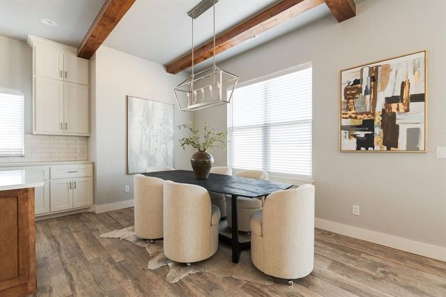 499 Old Farm Road, Edmond, OK 73034