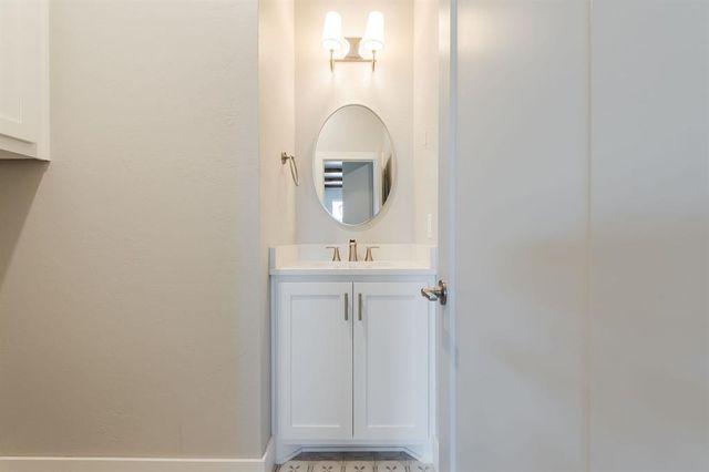 499 Old Farm Road, Edmond, OK 73034