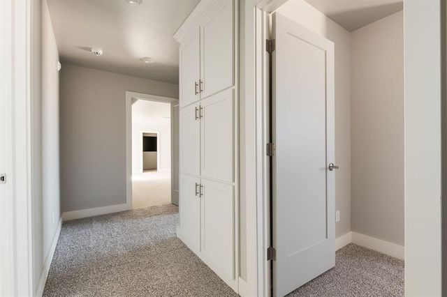 499 Old Farm Road, Edmond, OK 73034