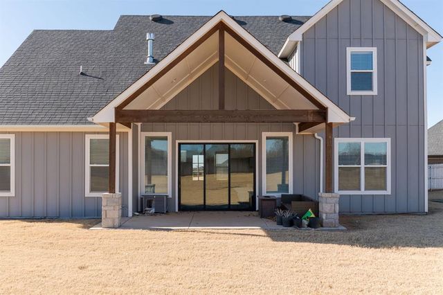 499 Old Farm Road, Edmond, OK 73034