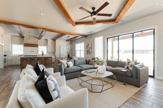 499 Old Farm Road, Edmond, OK 73034