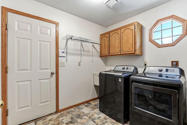 3043 Walter Street, Maplewood, MN 55109