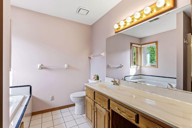 3043 Walter Street, Maplewood, MN 55109