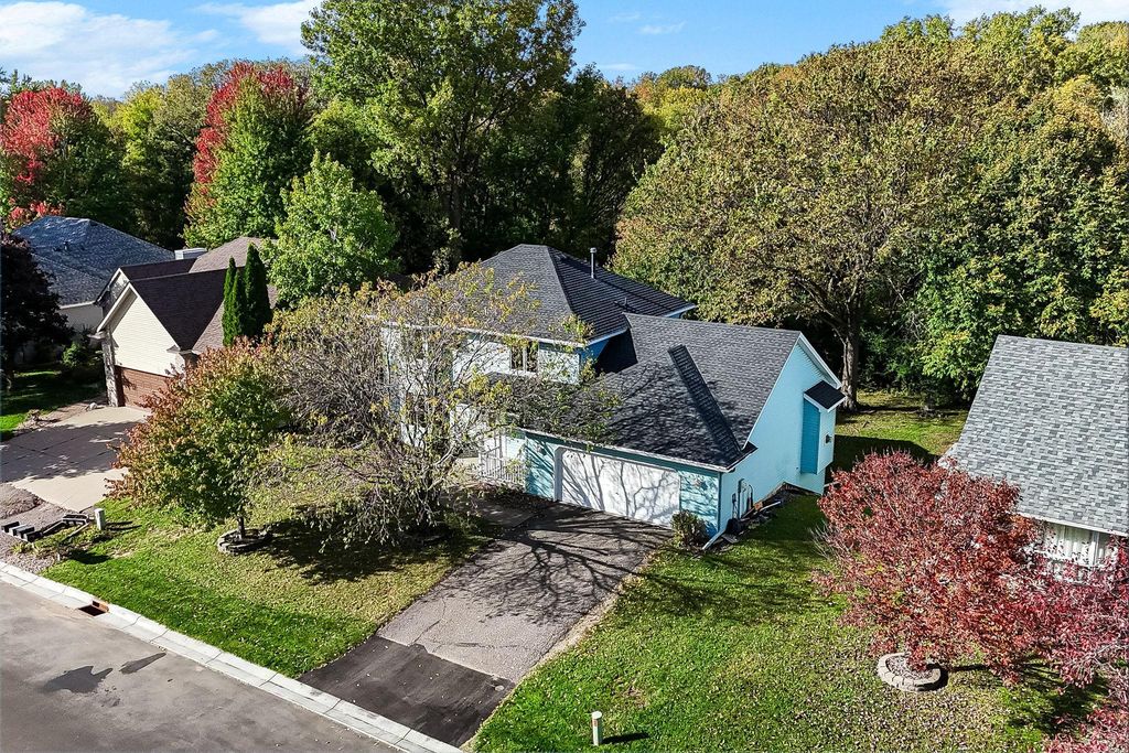 3043 Walter Street, Maplewood, MN 55109 — exterior
