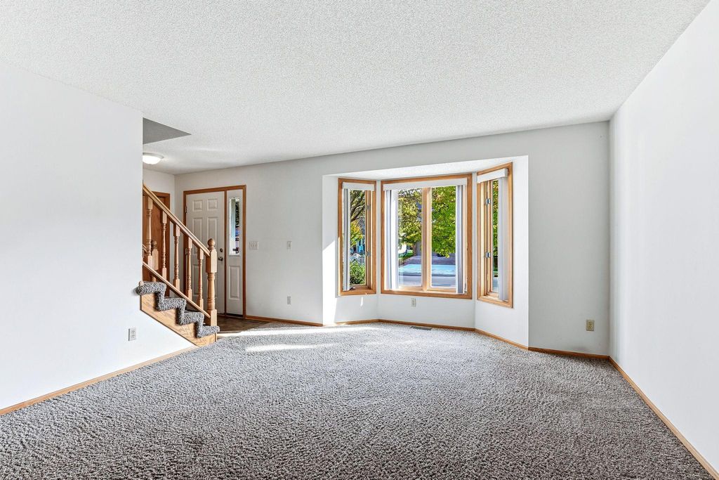 3043 Walter Street, Maplewood, MN 55109 — photo 4