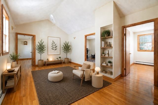 58 Libby Ave, Reading, MA 01867