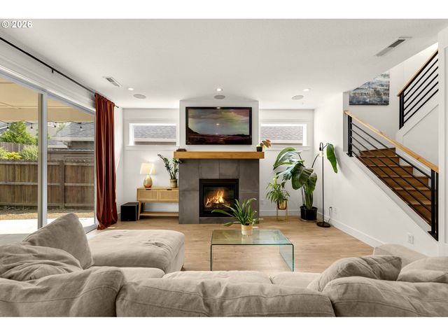 1160 S FIELDCREST Dr, Ridgefield, WA 98642