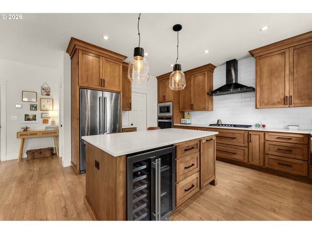 1160 S FIELDCREST Dr, Ridgefield, WA 98642