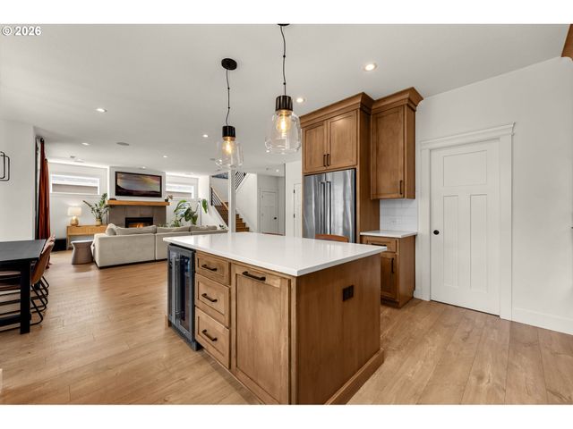 1160 S FIELDCREST Dr, Ridgefield, WA 98642