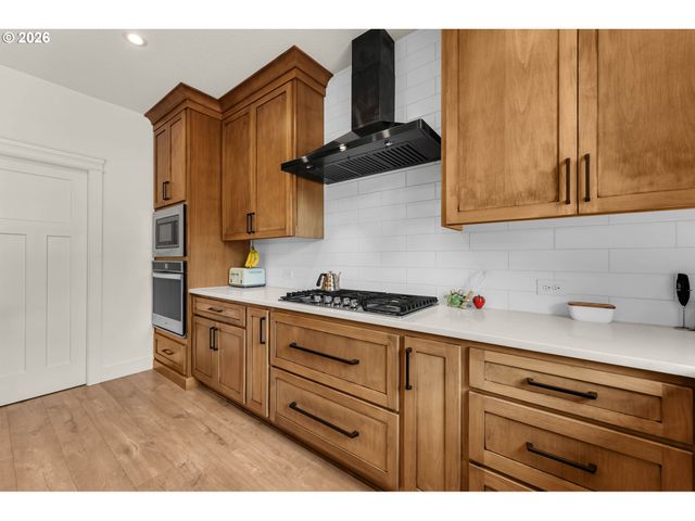 1160 S FIELDCREST Dr, Ridgefield, WA 98642