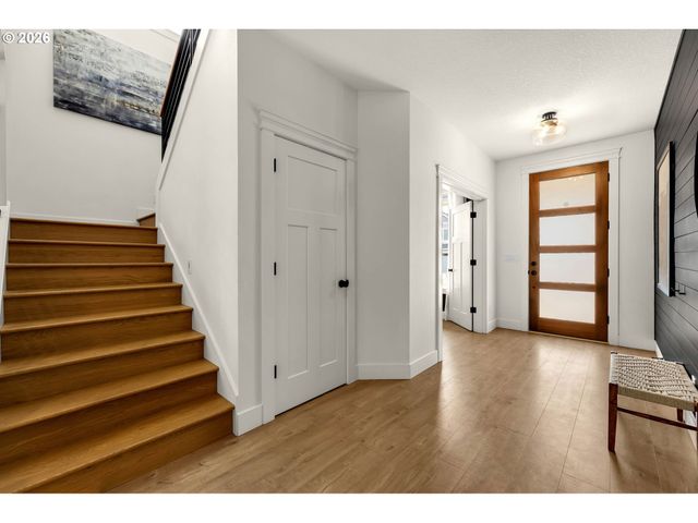 1160 S FIELDCREST Dr, Ridgefield, WA 98642