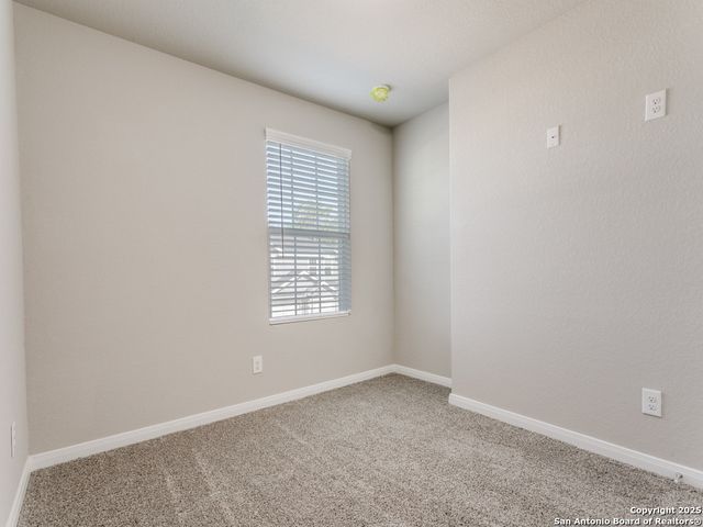 7935 Dial Ike Dr Unit 402, San Antonio, TX 78218