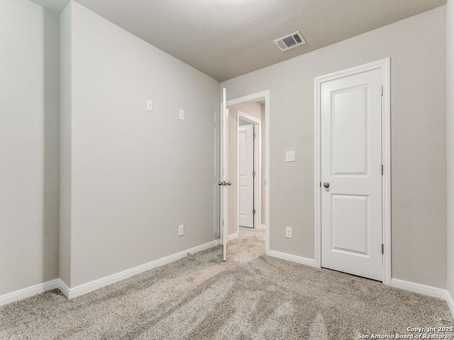 7935 Dial Ike Dr Unit 402, San Antonio, TX 78218