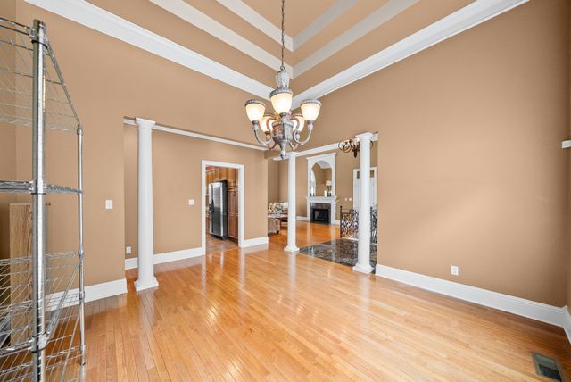 107 Legends Dr, Springville, TN 38256