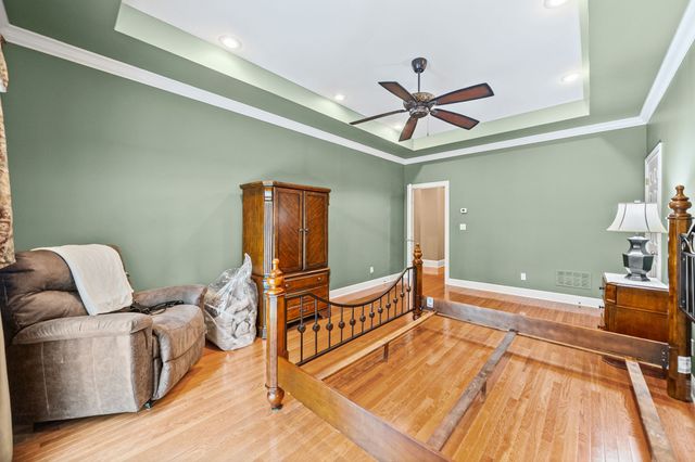 107 Legends Dr, Springville, TN 38256