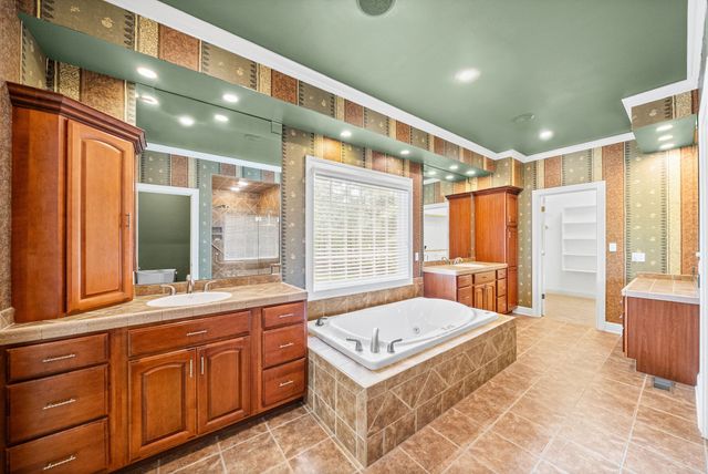 107 Legends Dr, Springville, TN 38256