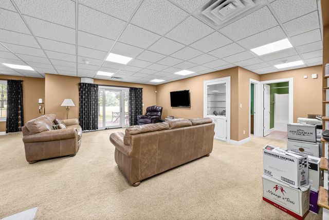 107 Legends Dr, Springville, TN 38256