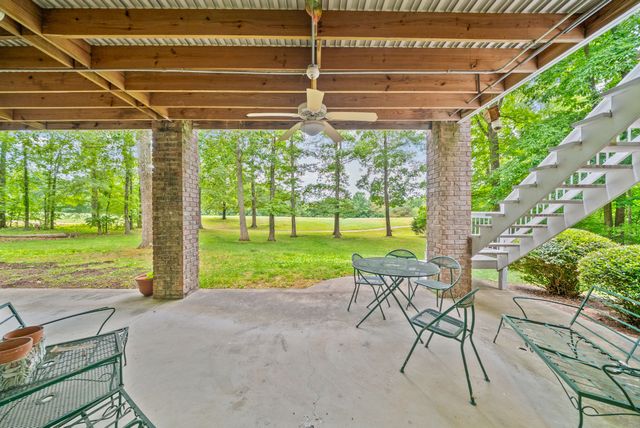 107 Legends Dr, Springville, TN 38256