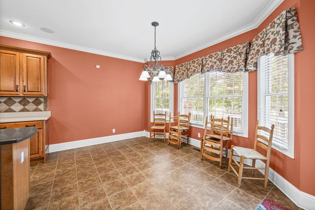 107 Legends Dr, Springville, TN 38256