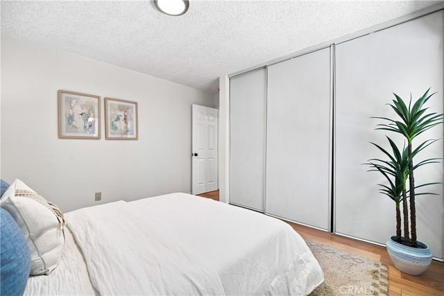 22719 Bassett Street, West Hills, CA 91307