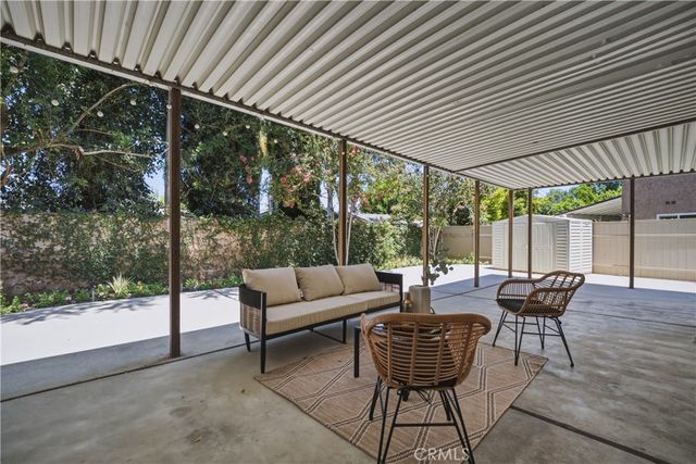 22719 Bassett Street, West Hills, CA 91307