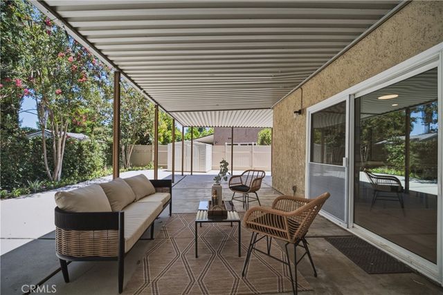 22719 Bassett Street, West Hills, CA 91307