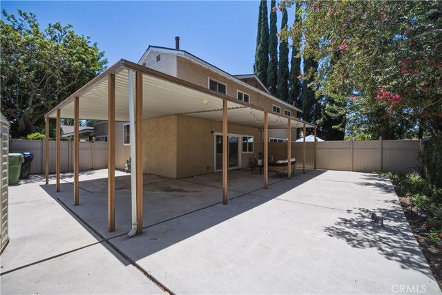 22719 Bassett Street, West Hills, CA 91307