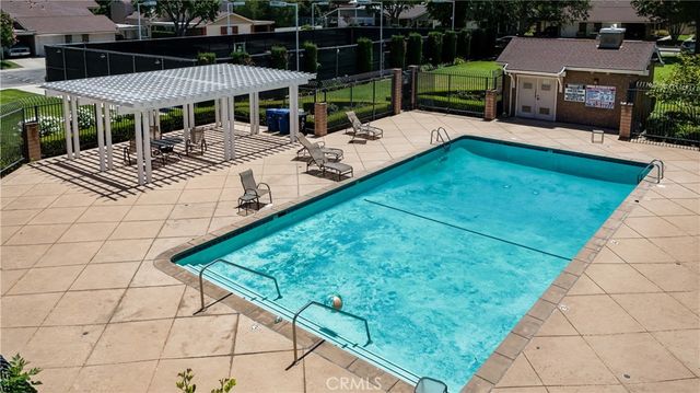 22719 Bassett Street, West Hills, CA 91307