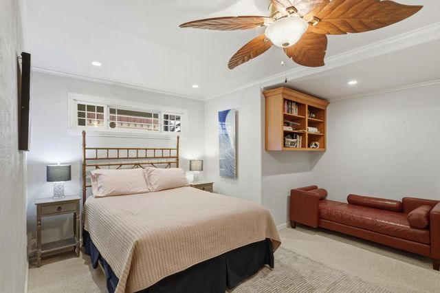 240 20th Avenue, Santa Cruz, CA 95062