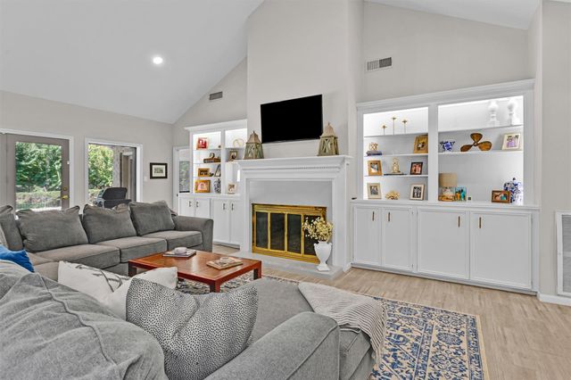 11710 Willowrun Drive, Montgomery, TX 77356