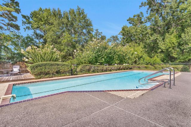 11710 Willowrun Drive, Montgomery, TX 77356