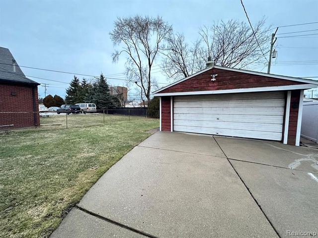 17157 Fort Street, Riverview, MI 48193