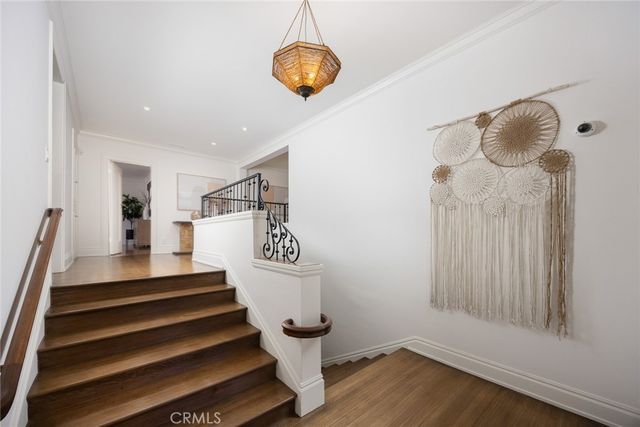 928 S El Molino, Pasadena, CA 91106