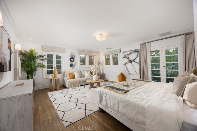 928 S El Molino, Pasadena, CA 91106