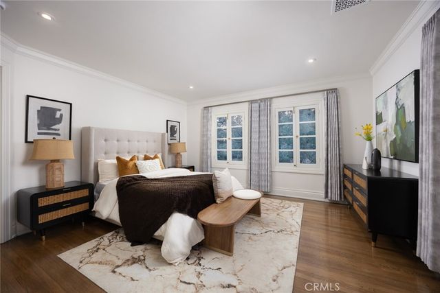 928 S El Molino, Pasadena, CA 91106