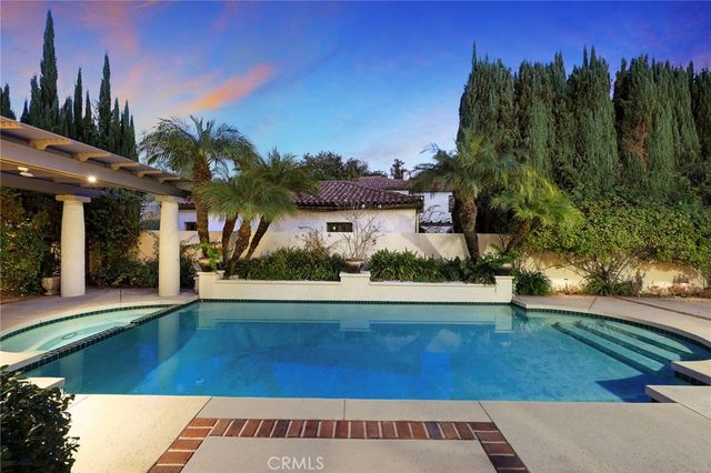 928 S El Molino, Pasadena, CA 91106