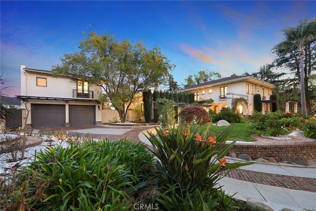 928 S El Molino, Pasadena, CA 91106