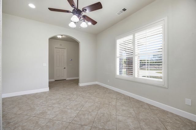 18679 Rd 208, Strathmore, CA 93267