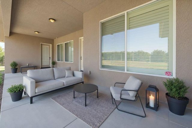 18679 Rd 208, Strathmore, CA 93267