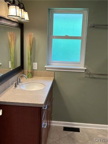 1939 Coon Hill Road, Skaneateles, NY 13152