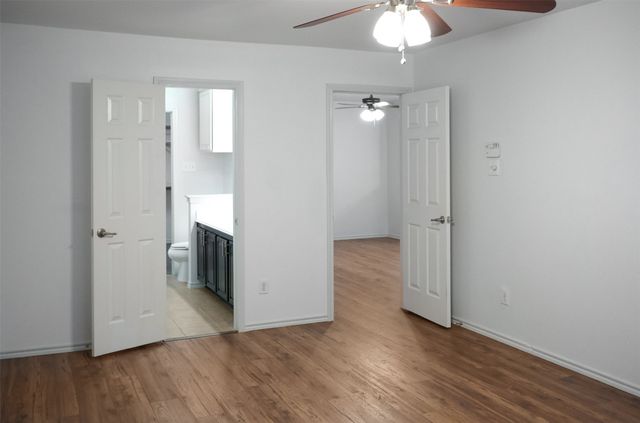 244 Turnberry Lane, Lewisville, TX 75067