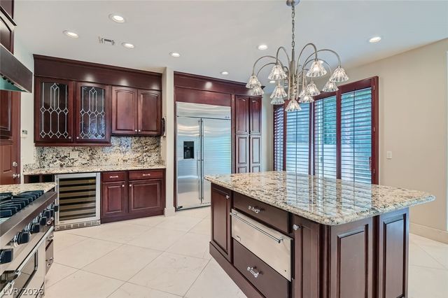 8349 Turtle Creek Circle, Las Vegas, NV 89113