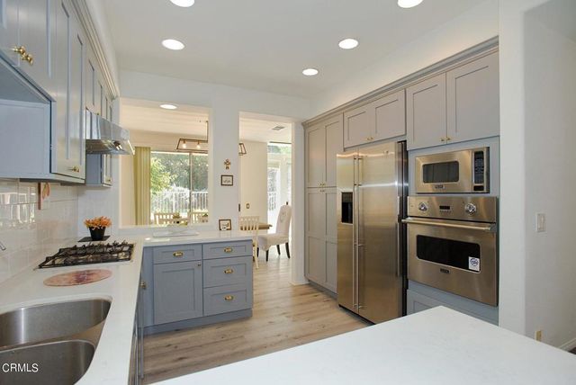 1864 Caminito De La Narcissa, Glendale, CA 91208